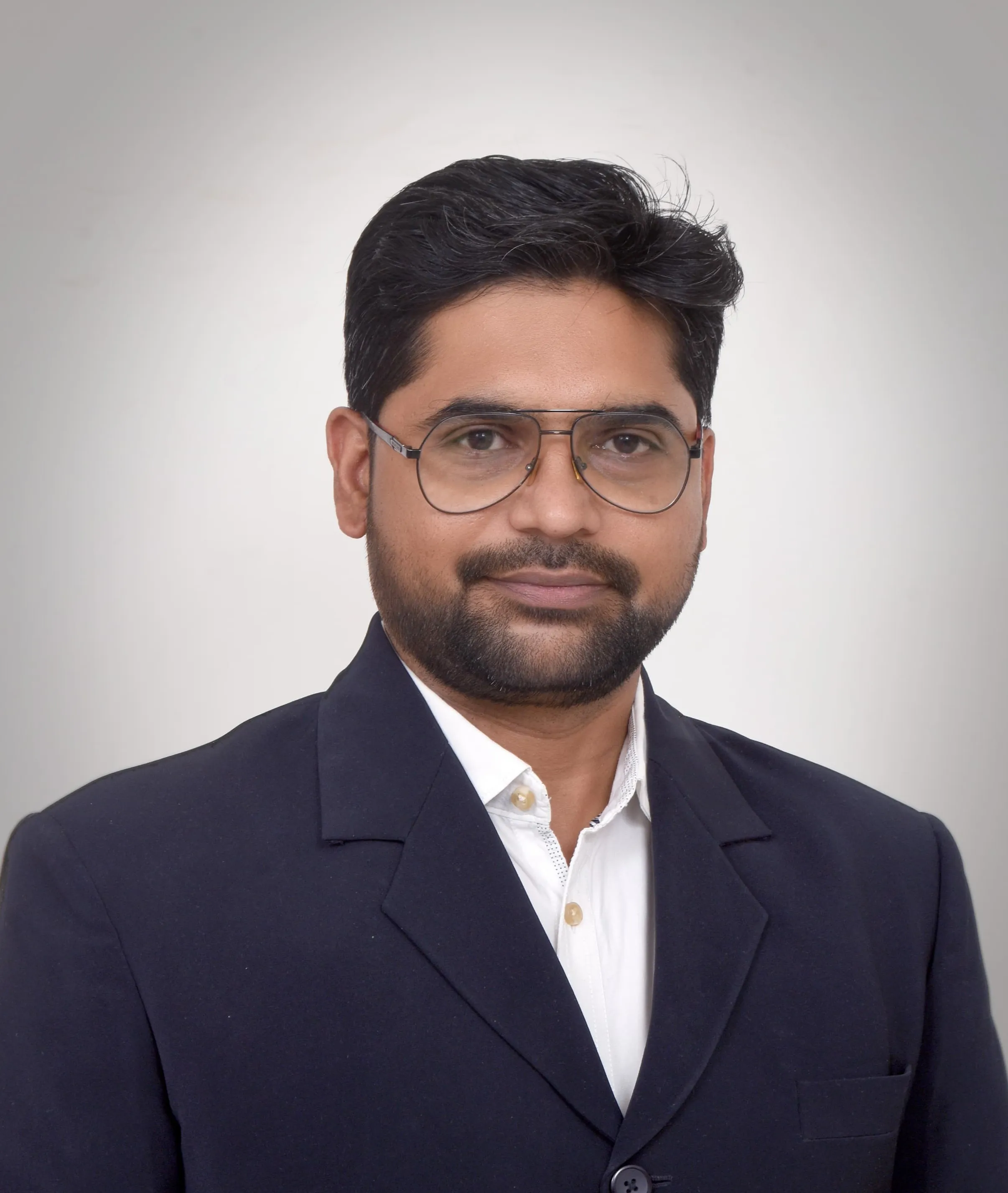 Dr Kalind Bhalani